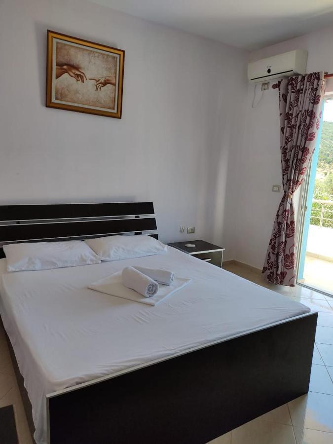Esmeralda Hotel & Restaurant Ksamil Ngoại thất bức ảnh