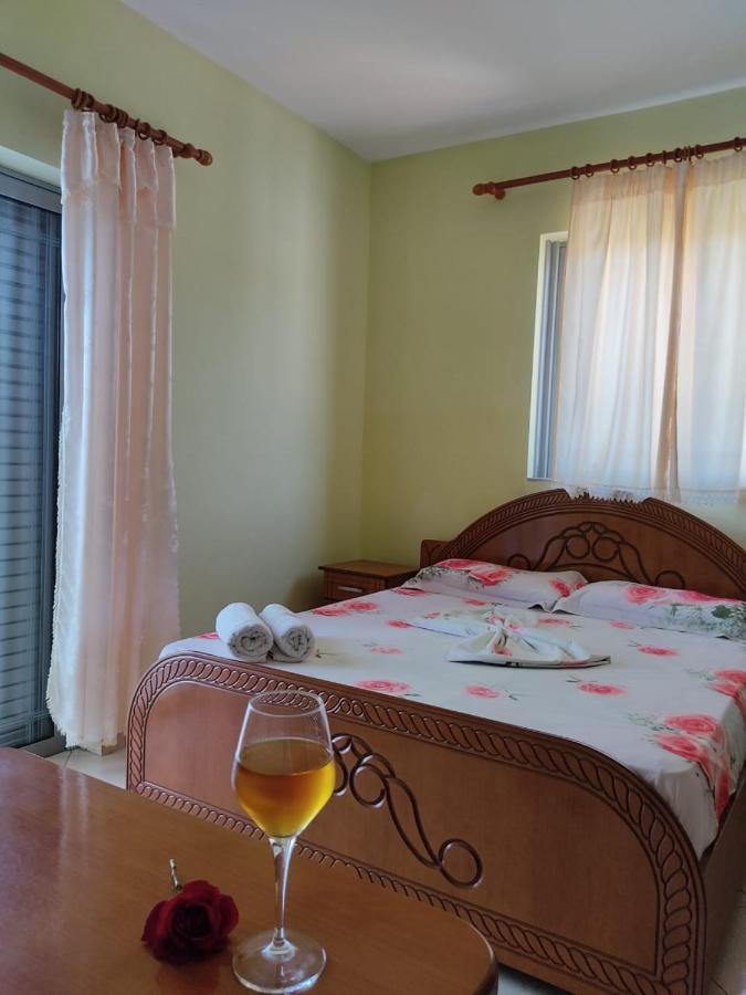 Esmeralda Hotel & Restaurant Ksamil Ngoại thất bức ảnh