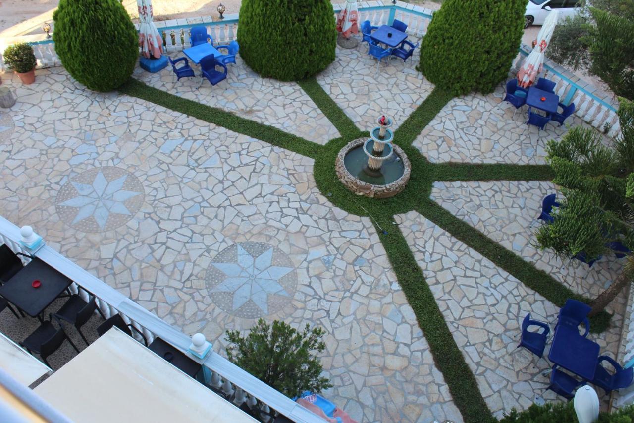 Esmeralda Hotel & Restaurant Ksamil Ngoại thất bức ảnh