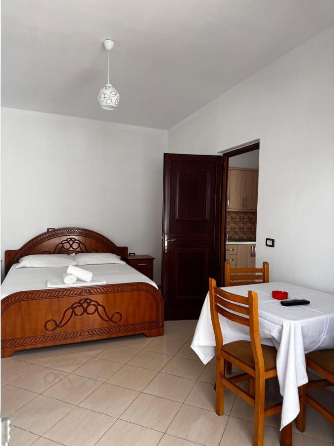 Esmeralda Hotel & Restaurant Ksamil Ngoại thất bức ảnh
